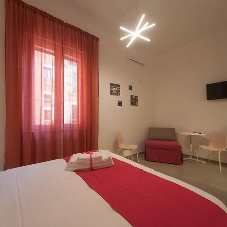 Bed and Breakfast La Cattedrale Dai Tetti Трани Экстерьер фото